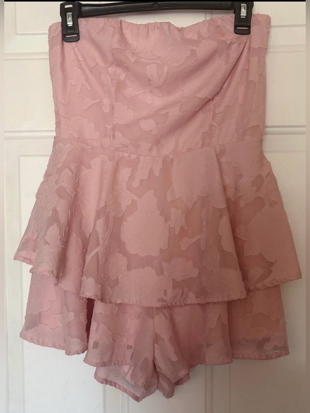 Princess Polly Pink Strapless Shorts Romper Women’s size 4